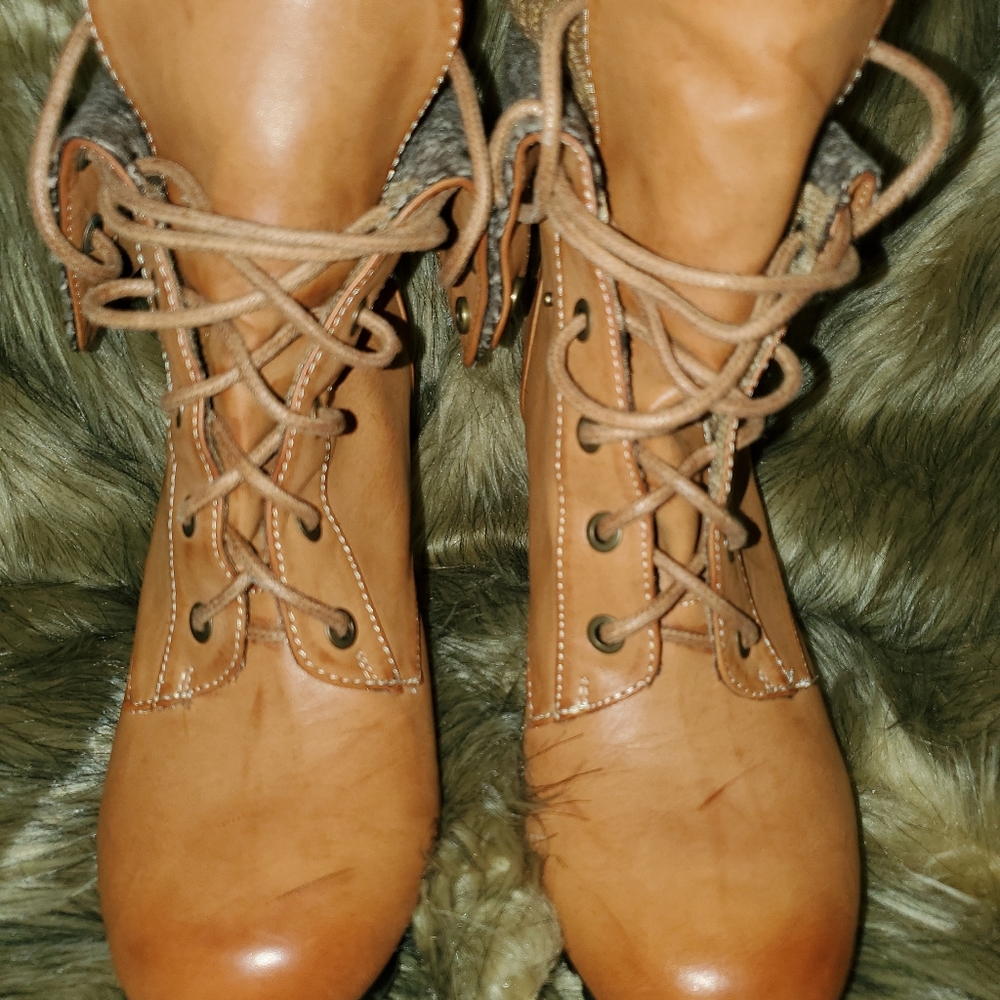 Booties - Picture 4 of 4